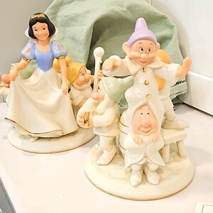 Lenox Snow White and The Seven Dwarfs candle holder set.